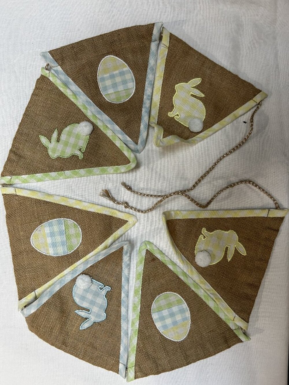 🌸 Sur La Table Burlap & Gingham Pennant Banner — Like New